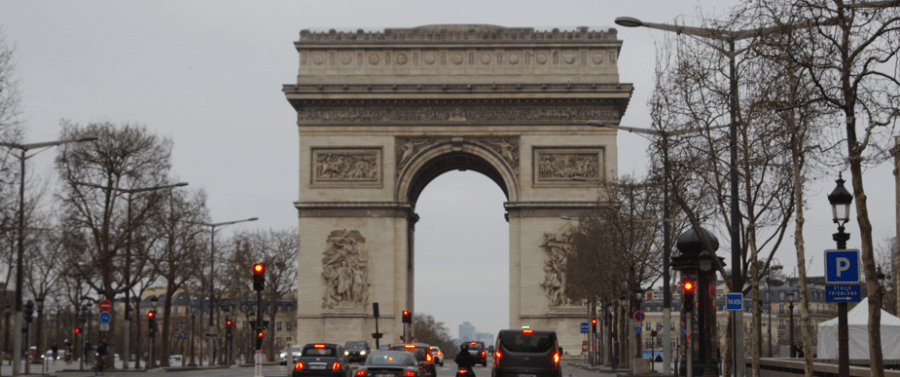 L'ARC DE TRIOMPHE A PARIS