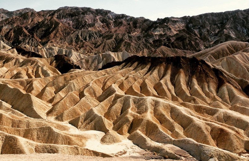 Découvrez les randonnées extrêmes autour du monde la vallée de la Mort